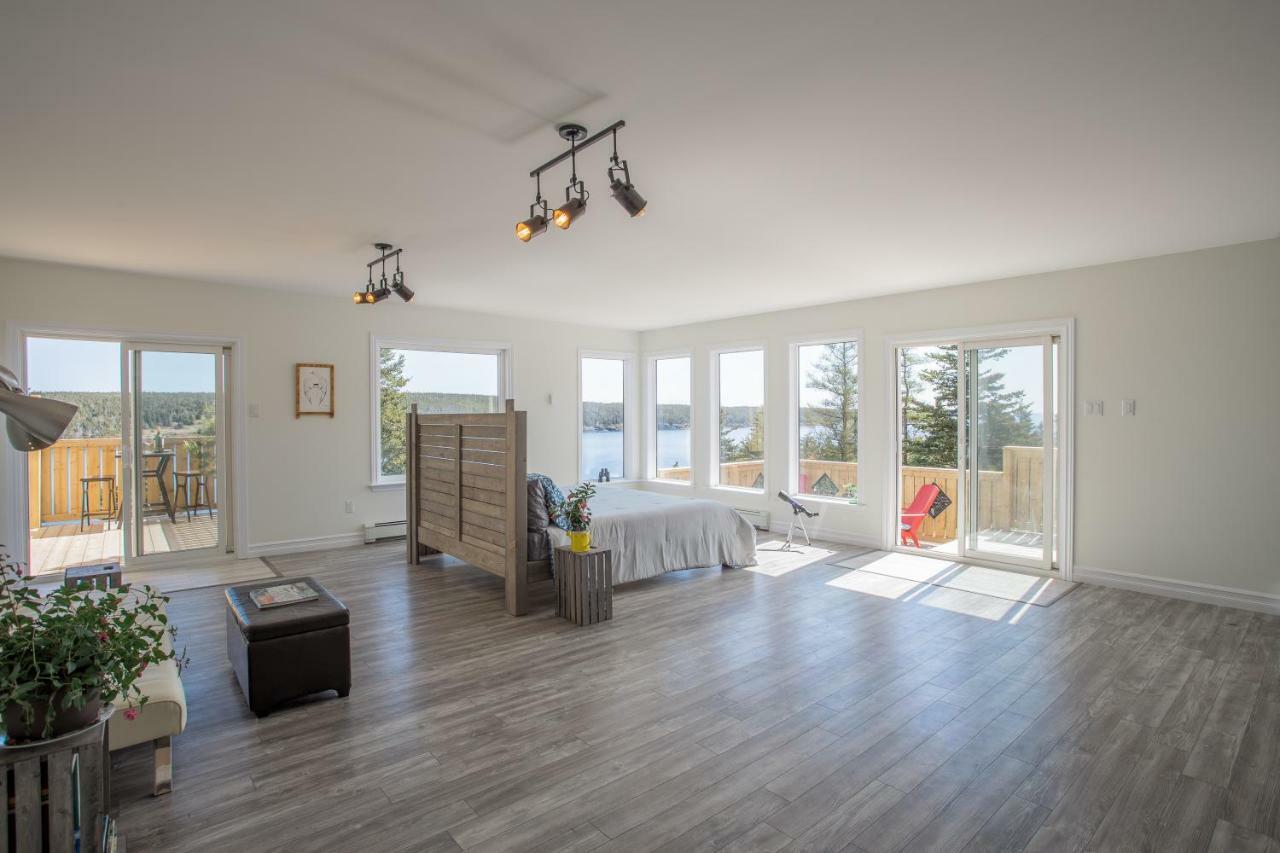 Mobile Whale House Guest House מראה חיצוני תמונה